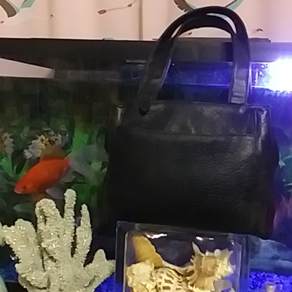 VINTAGE LEATHER PURSE - Picture 2 of 4